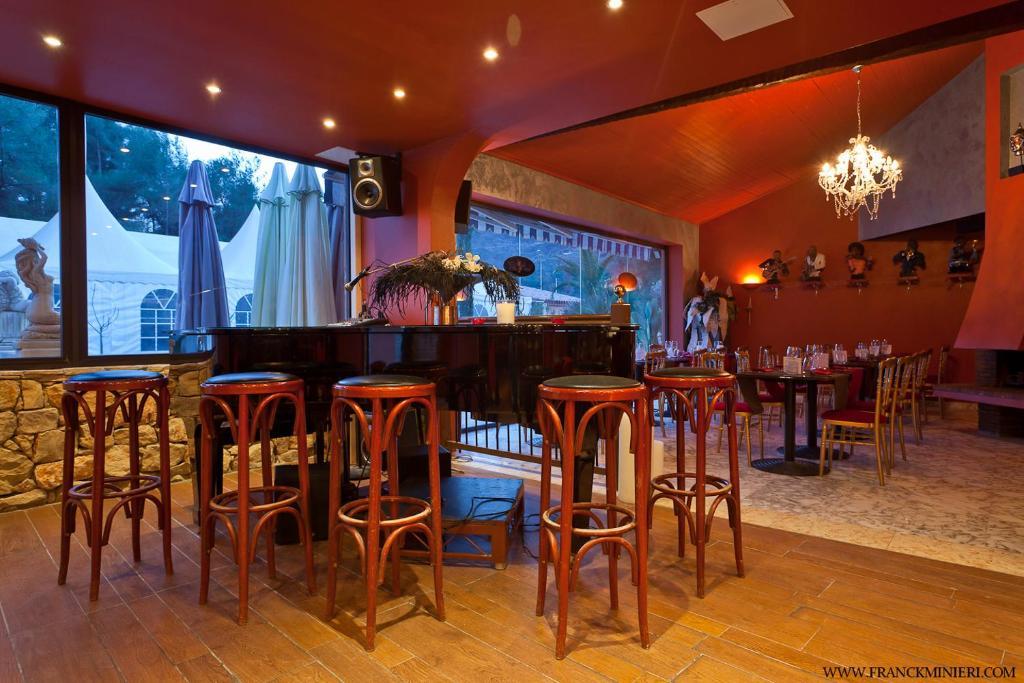 Villa Cyriel Конт Экстерьер фото
